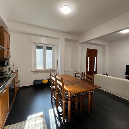 Casa Collesalvetti Villa Buitenkant foto
