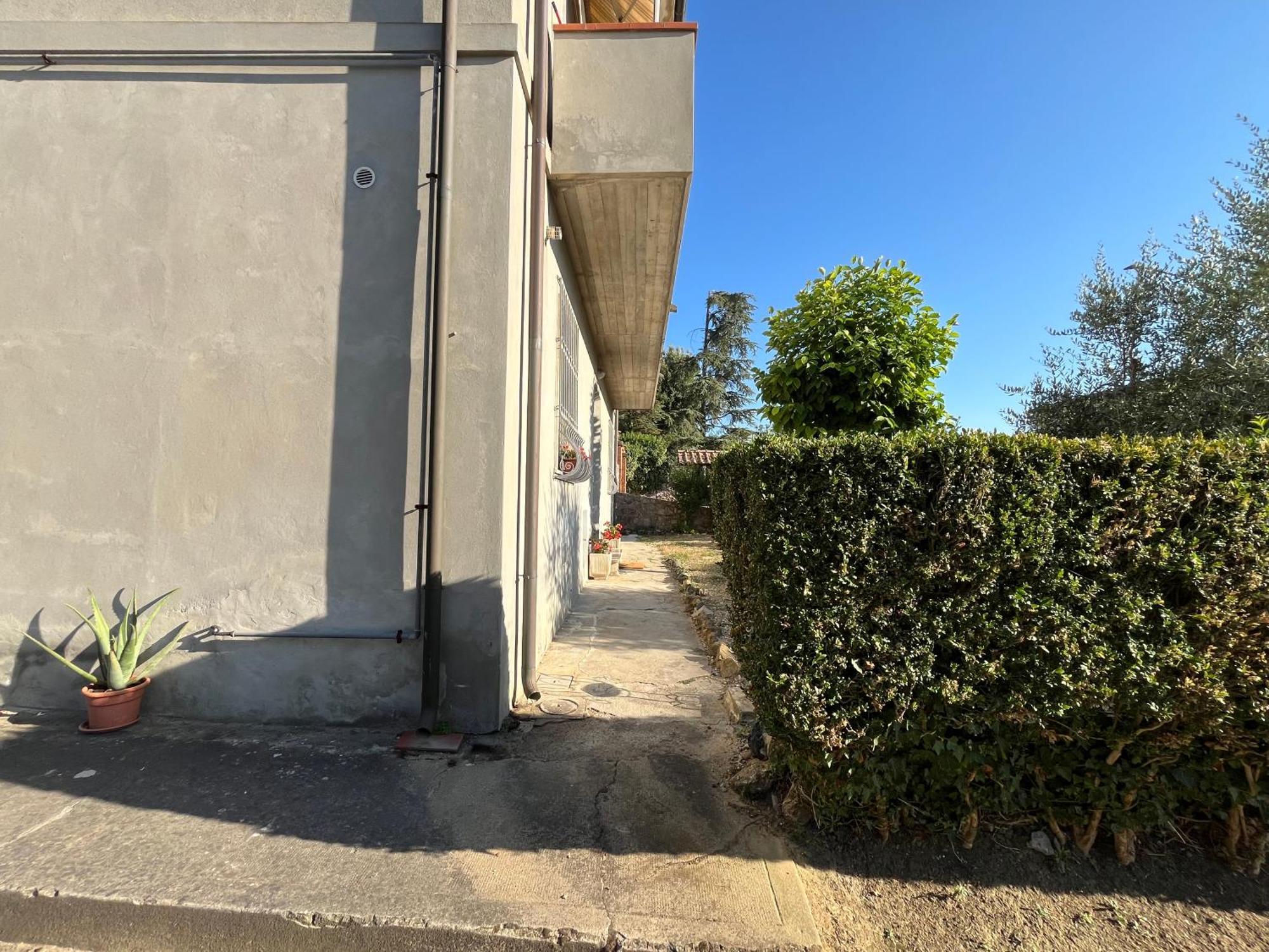 Casa Collesalvetti Villa Buitenkant foto